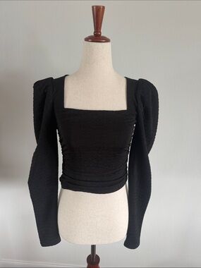 Astr the Label Square-Neck Black Puff-Sleeve Top
